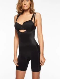 Chantelle Basic Shaping Open Bust Mid-Thigh Shaper