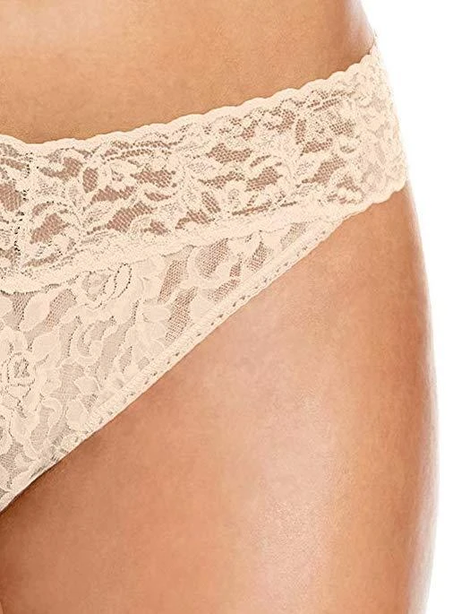 Hanky Panky Signature Lace Low Rise Thong - Image 9