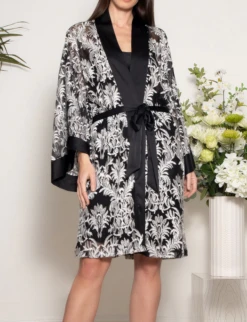 Avery Rose Tiffany Robe